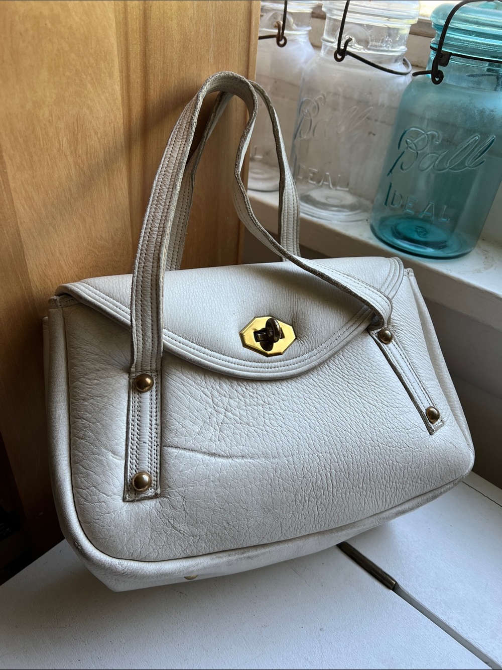 White Leather Shoulder Bag with Gold Stud Detail JR Styres true vintage Deerskin